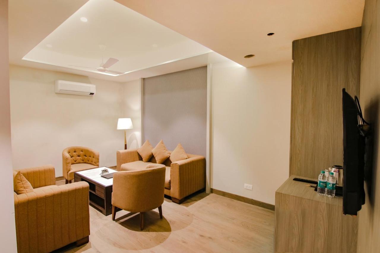 Fabhotel Prime K9 Grand Ludhiana Exterior photo
